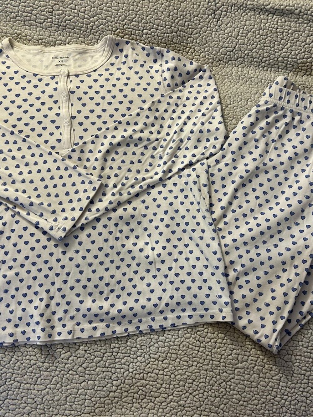 Roller Rabbit -- blue hearts, matching pijama set, Womens XS, 100% cotton